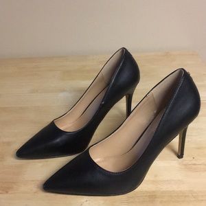 Black business heels